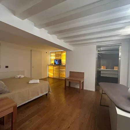아파트 Prince Suite Palermo 팔레르모